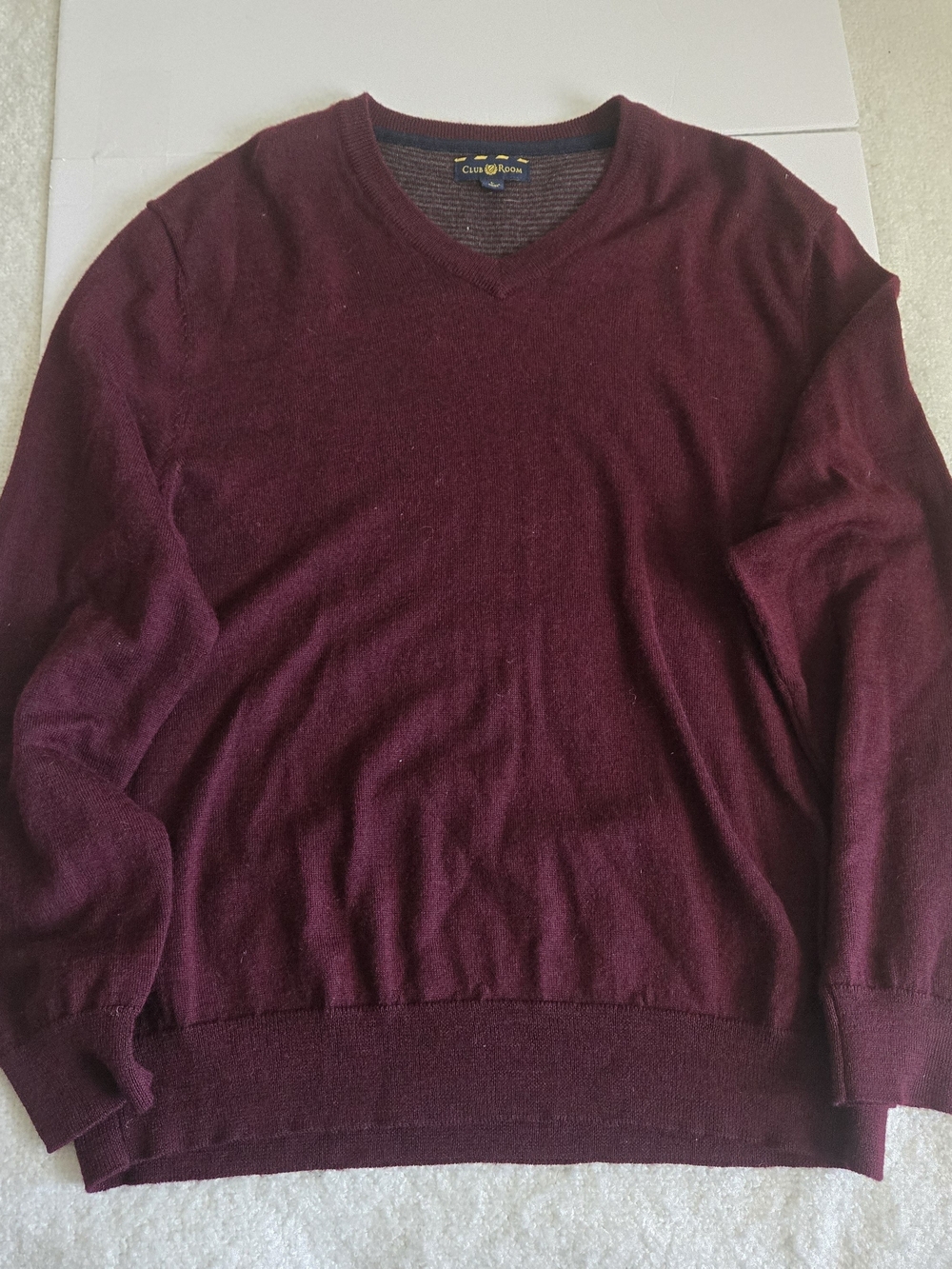 Club Room Men's New Burgundy Merino Wool Blend V-Neck Sweater L